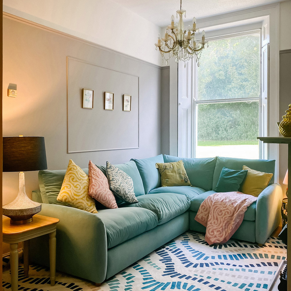 Craig & Rose Walls and Ceilings Grisaille Chalky Emulsion Paint 5L Image 4