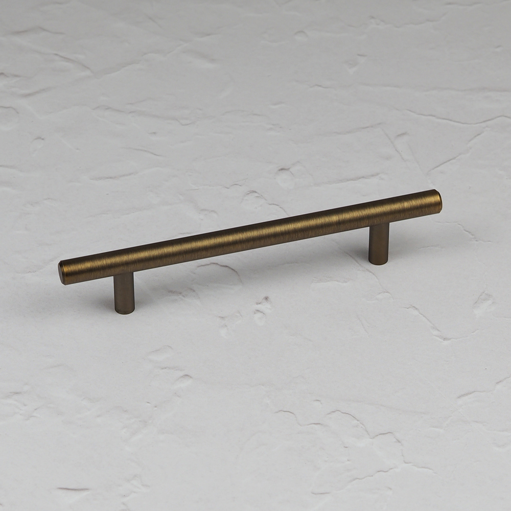 Handle & Home Antique Brass Barrel Bar Handle 128mm Image 5