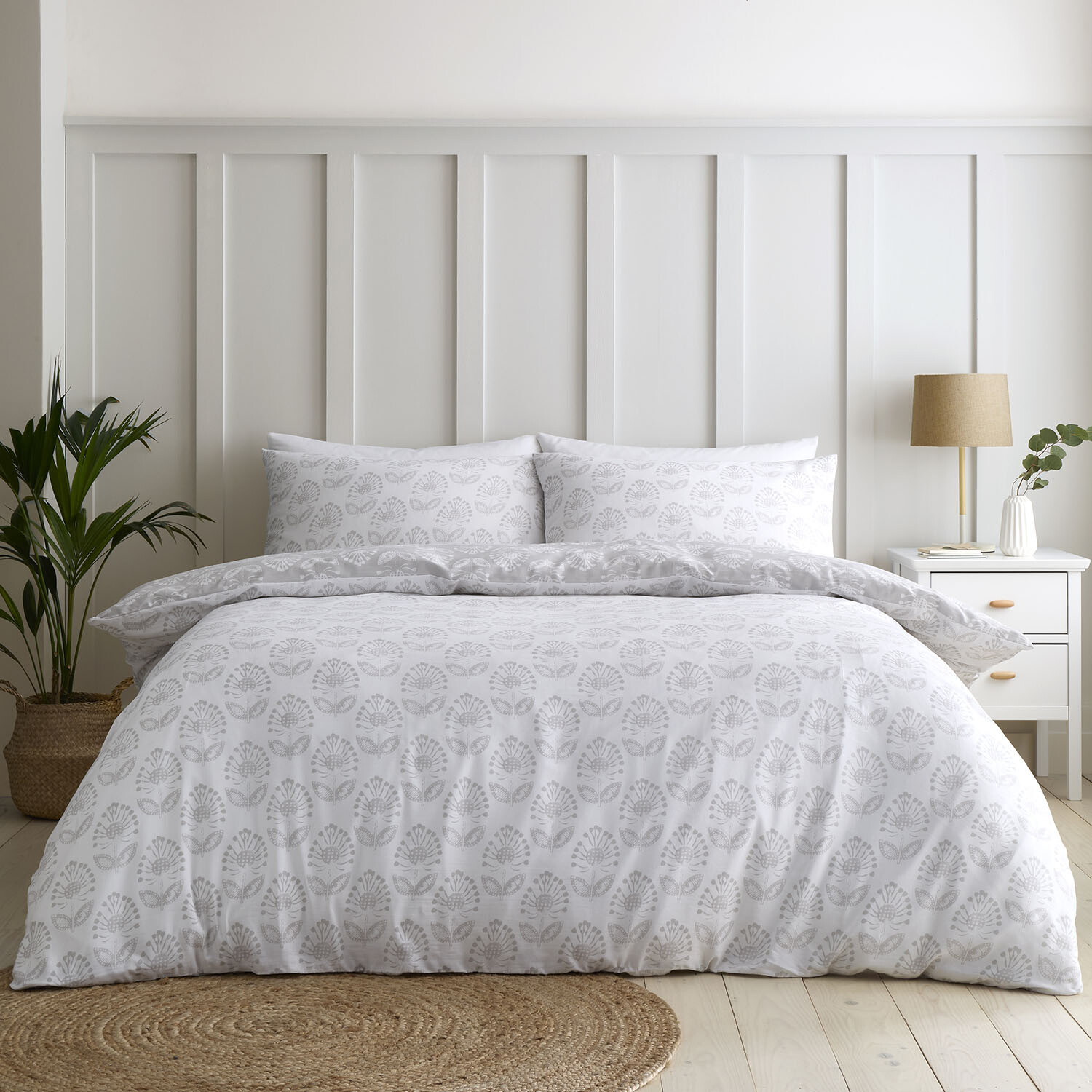 Keira Duvet Set Grey Superking Image 2