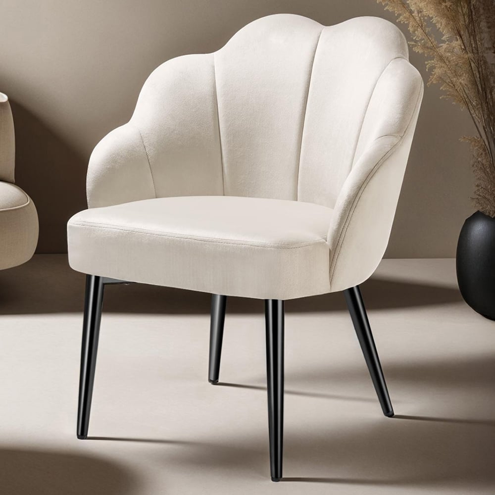 tectake Hellen Set of 2 Cream and Black Shell Shaped Velvet Accent Chair Image 1