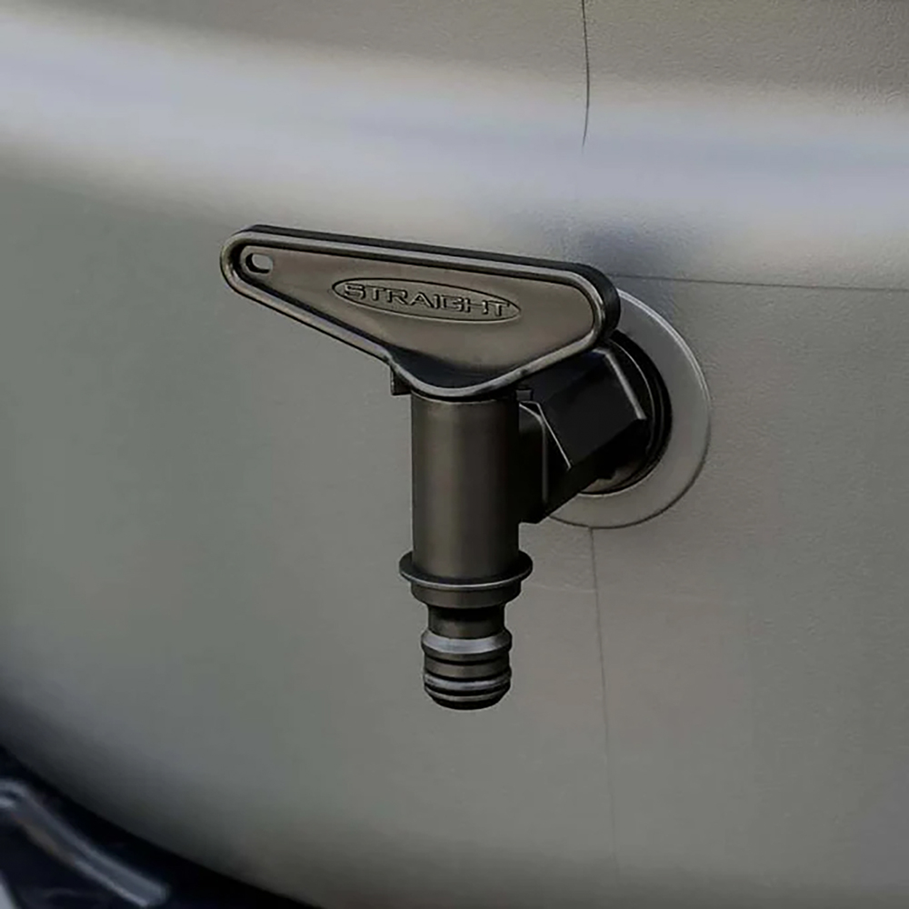 Straight PLC Black Water Butt Tap with Nut and 2 Washers Image 2