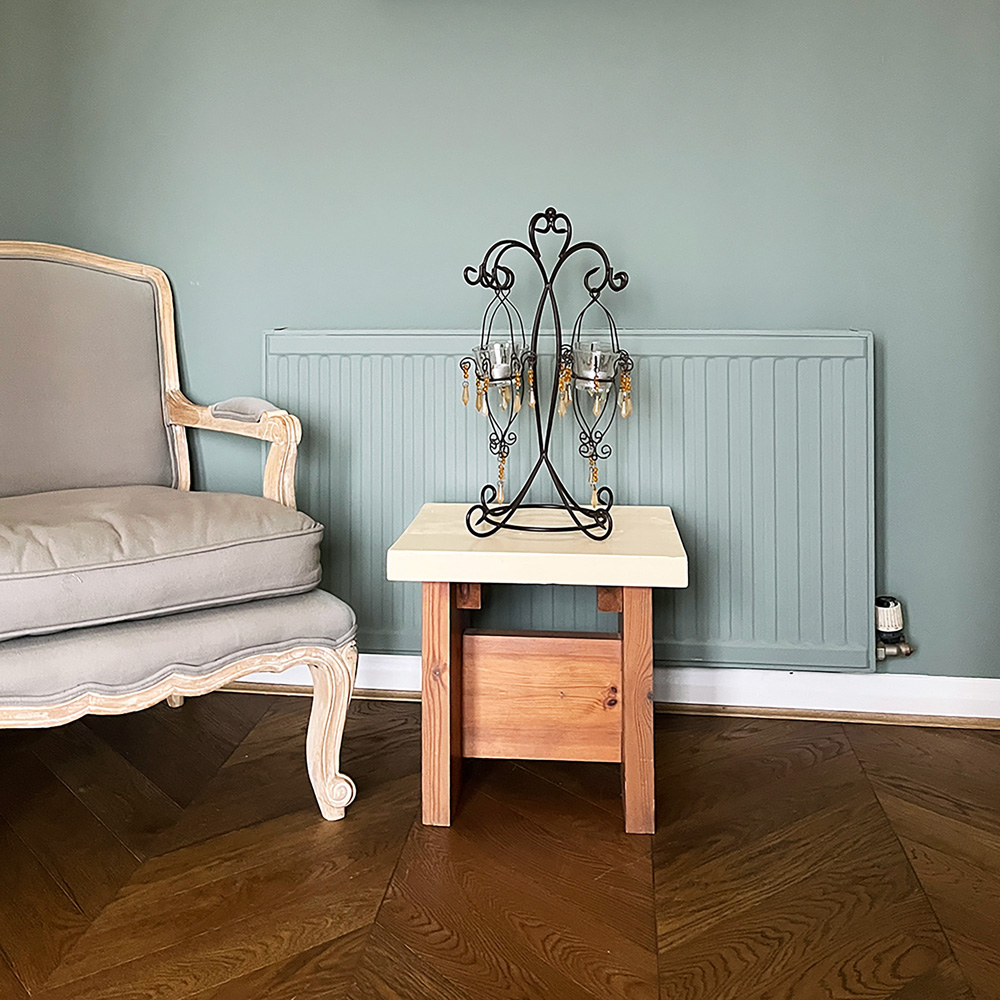 Thorndown Walls and Ceilings Old Sage Green Matt Paint 2.5L Image 6