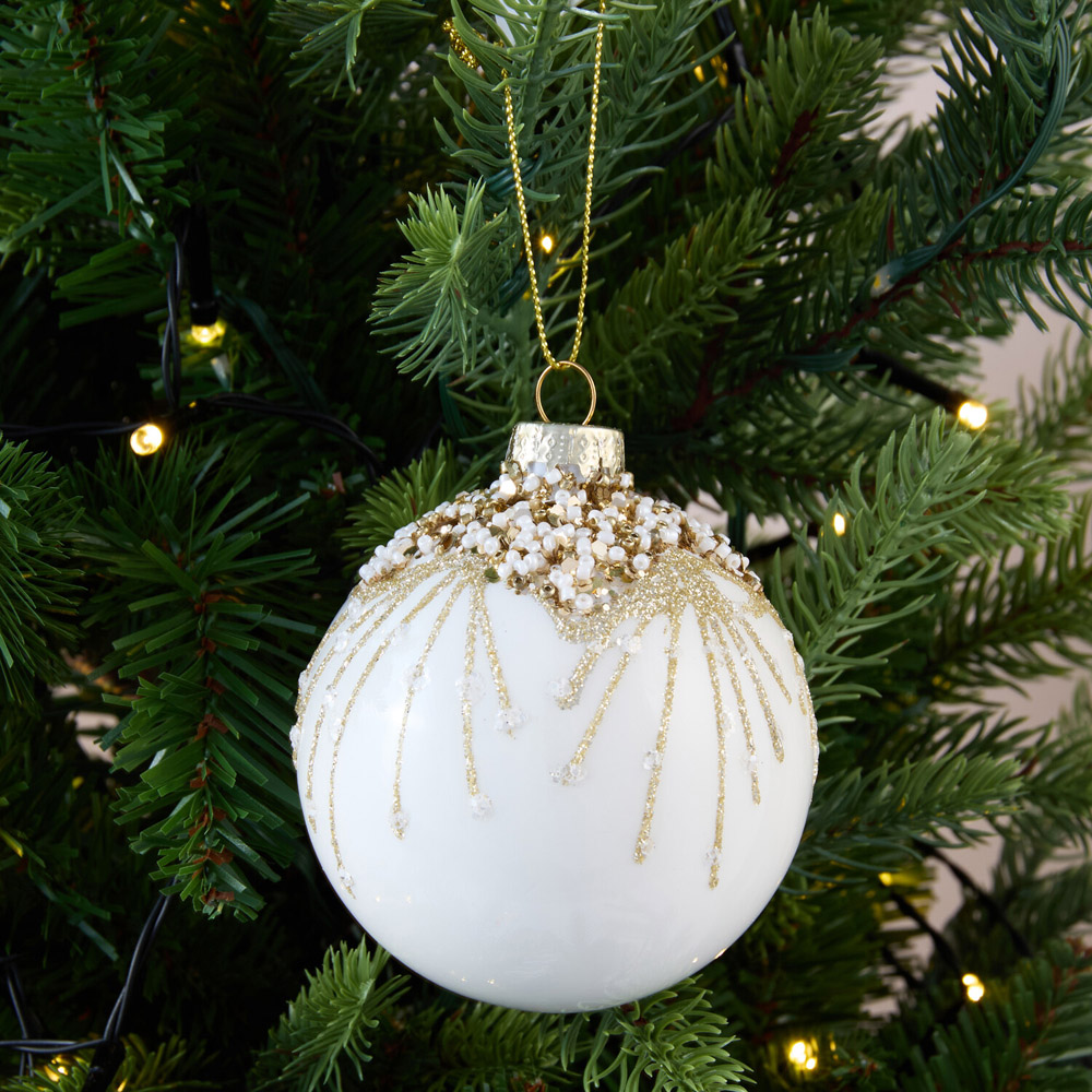 Ivory and Gold Beaded Bauble Image 5