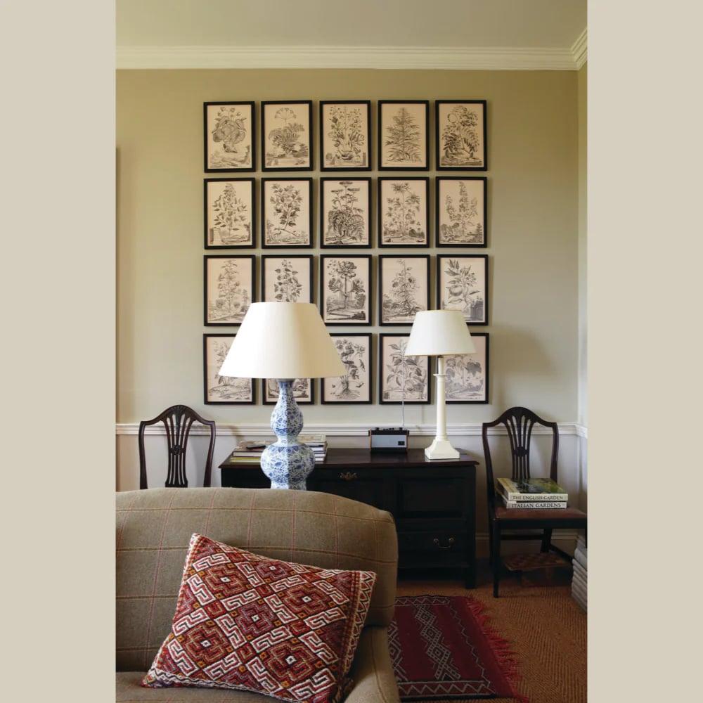 Farrow & Ball Estate Walls and Ceilings Shaded White Matt Emulsion Paint 2.5L Image 4