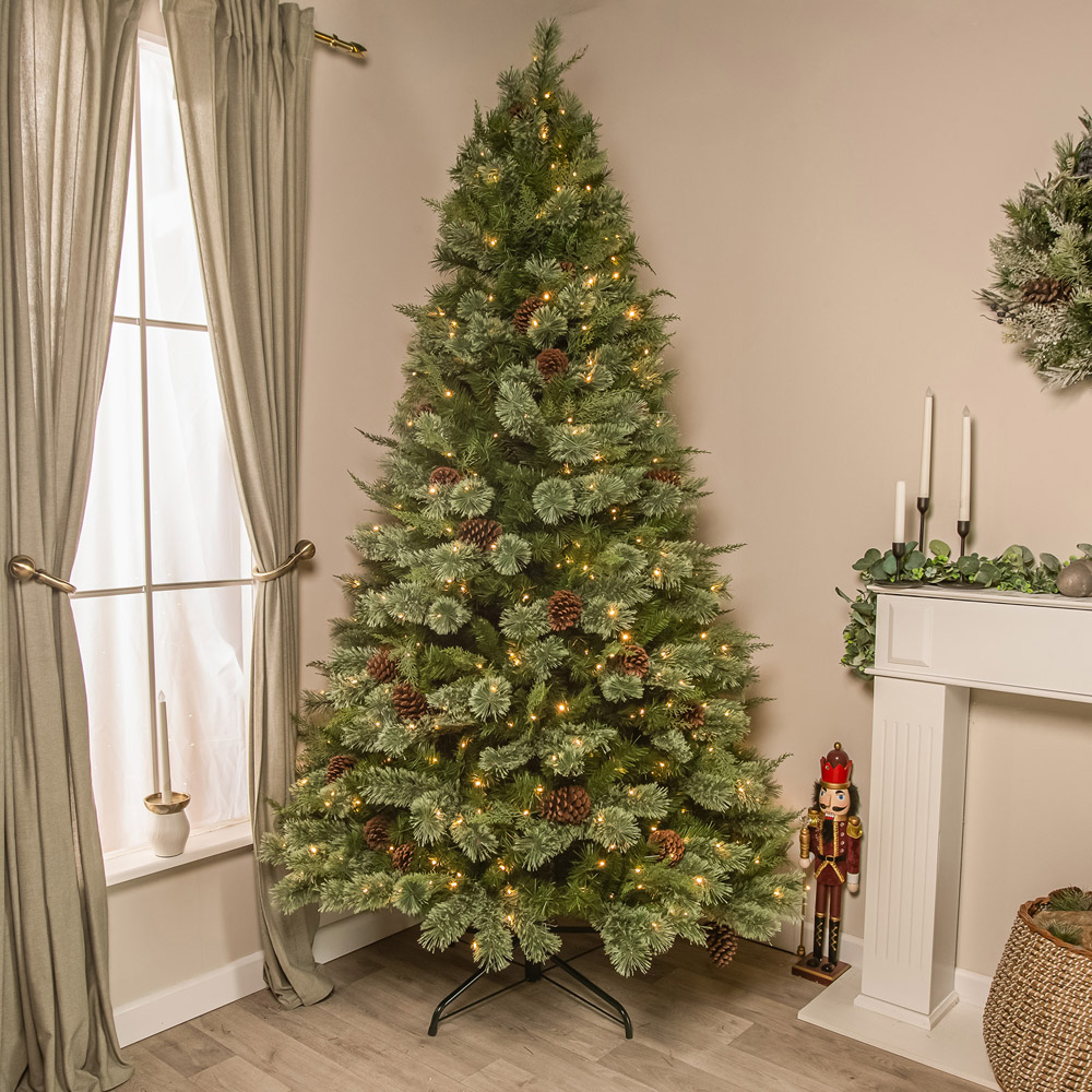 The Christmas Centre Pre-Lit Hampton Artificial Xmas Tree 6.5ft Image 8