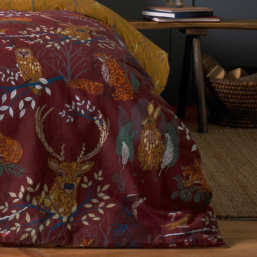 furn. Forest Fauna Woodland Super King Rust Duvet Set Image 2