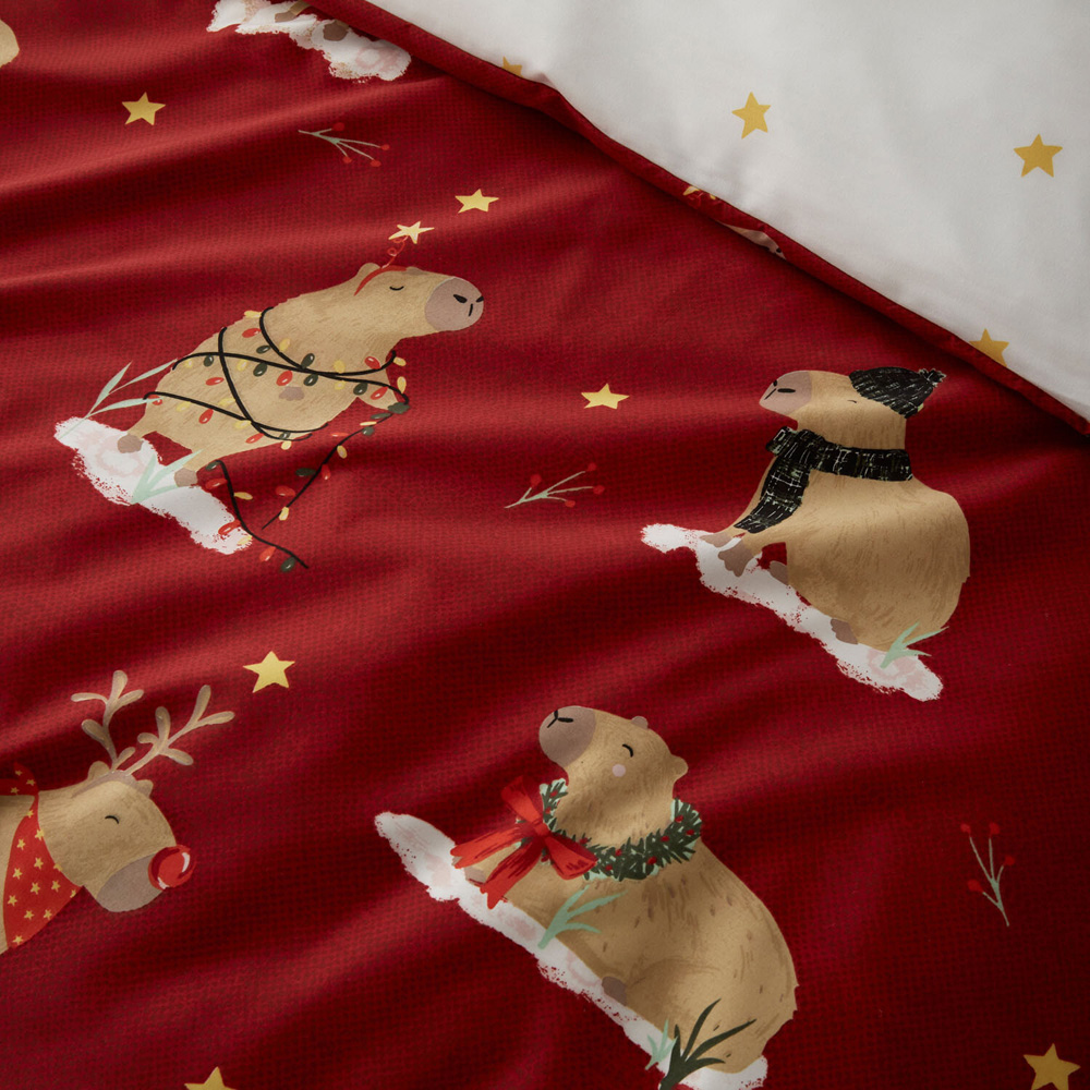Capybara Christmas Duvet Set Red King Image 4