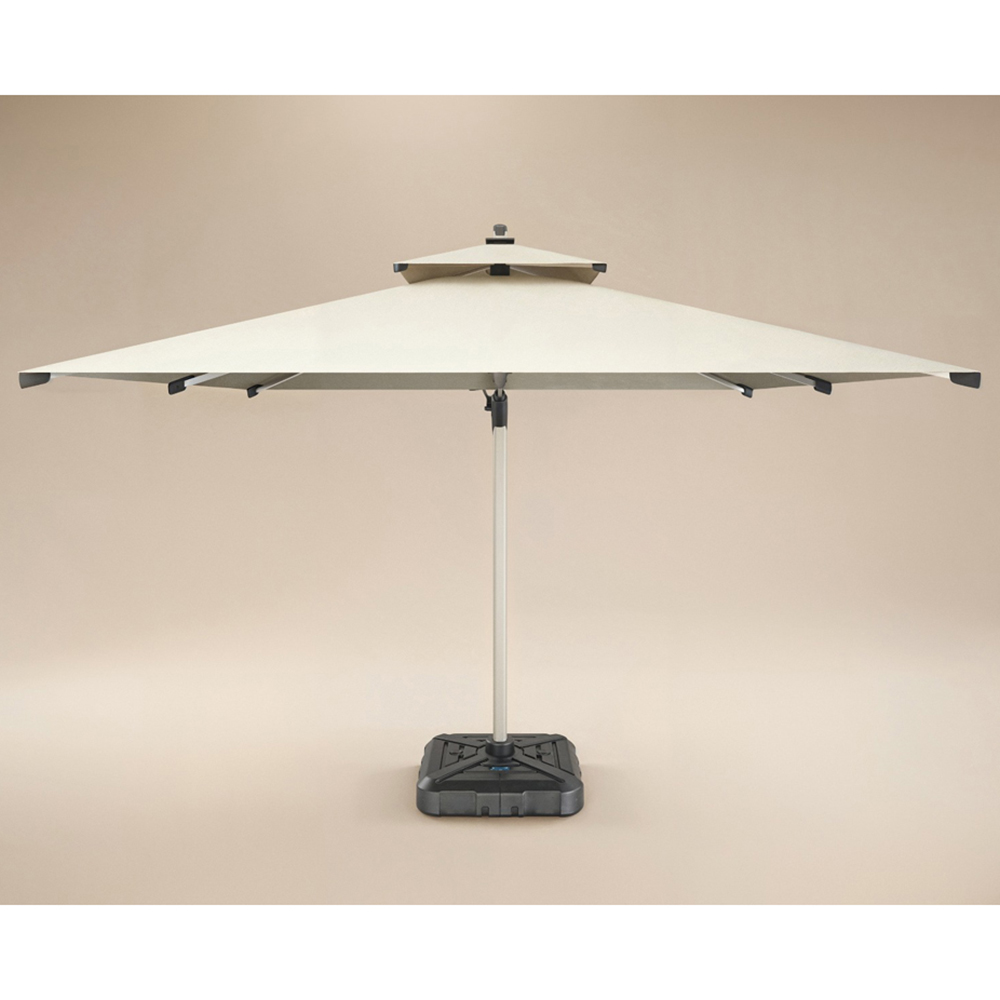 SOLACE+CO Soleil Solar LED Garden Parasol Image 3