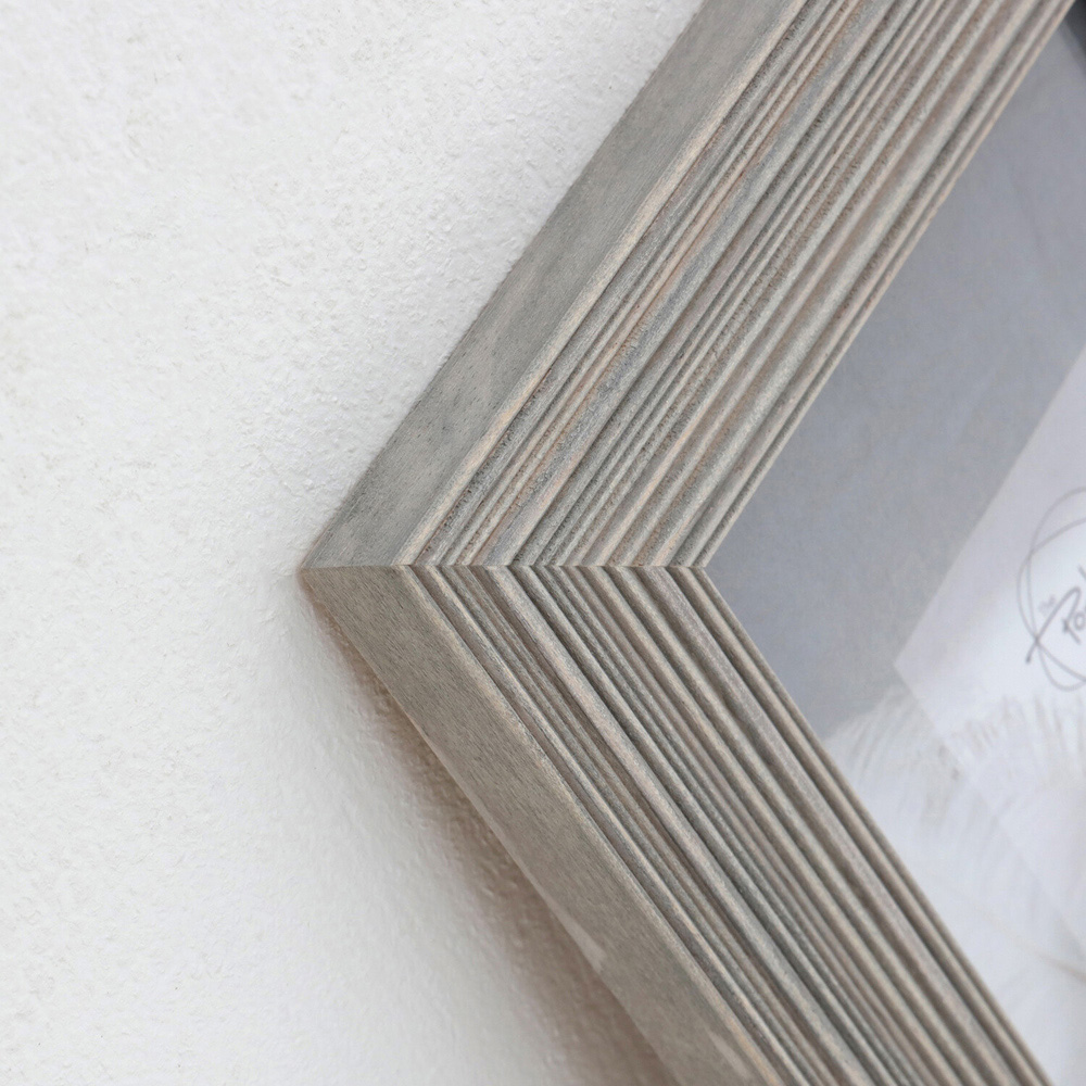 Hawthorn Wooden Photo Frame - Grey / 6 x 4in Image 5