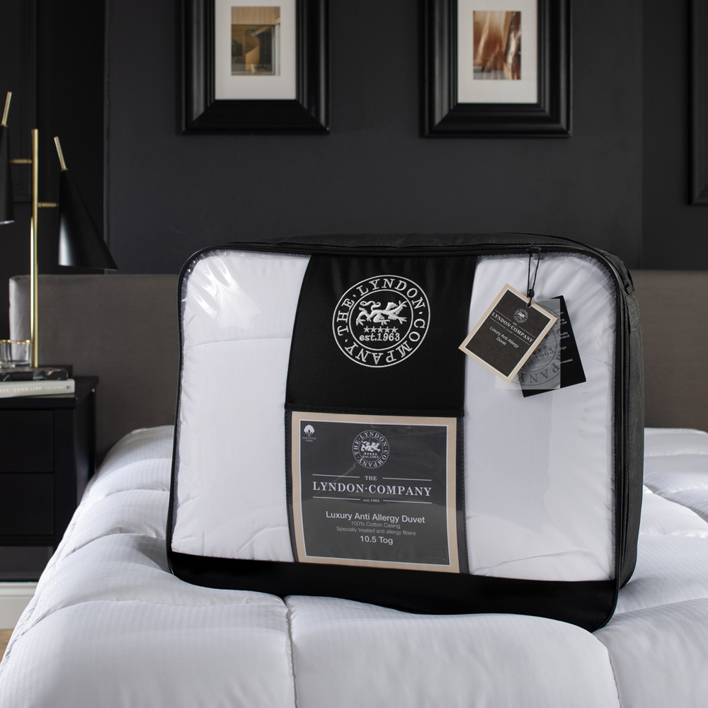 The Lyndon Company King Size Anti Allergy Duvet 10.5Tog Image 2