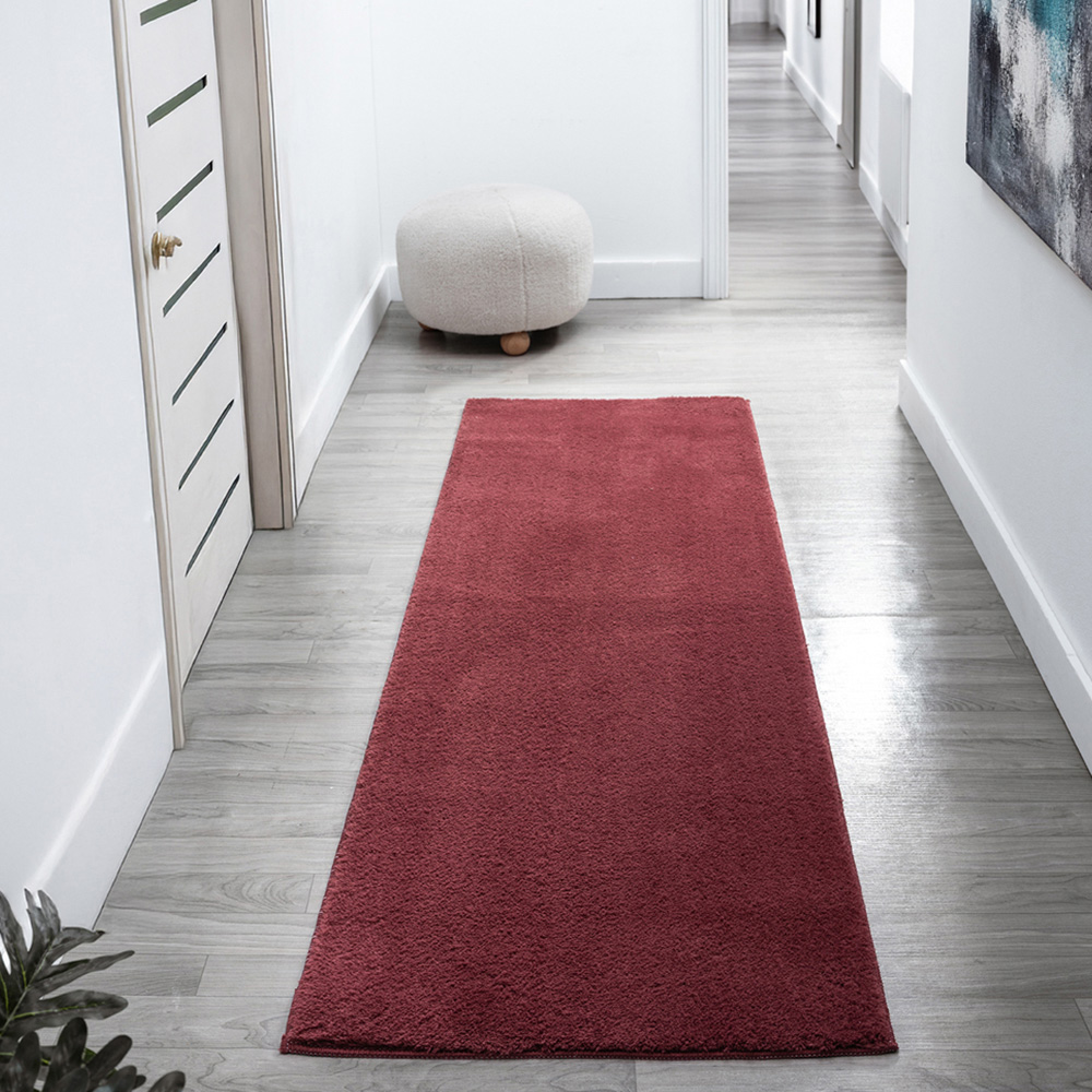 Desire Rugs Comfy Red Anti Slip Felt Backing Rug 60 x 200cm Image 2