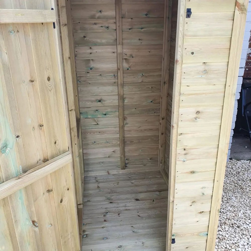 Benchmark Dog Kennel with Apex Roof - Single 8 x 4ft Premium Wood Range Image 3