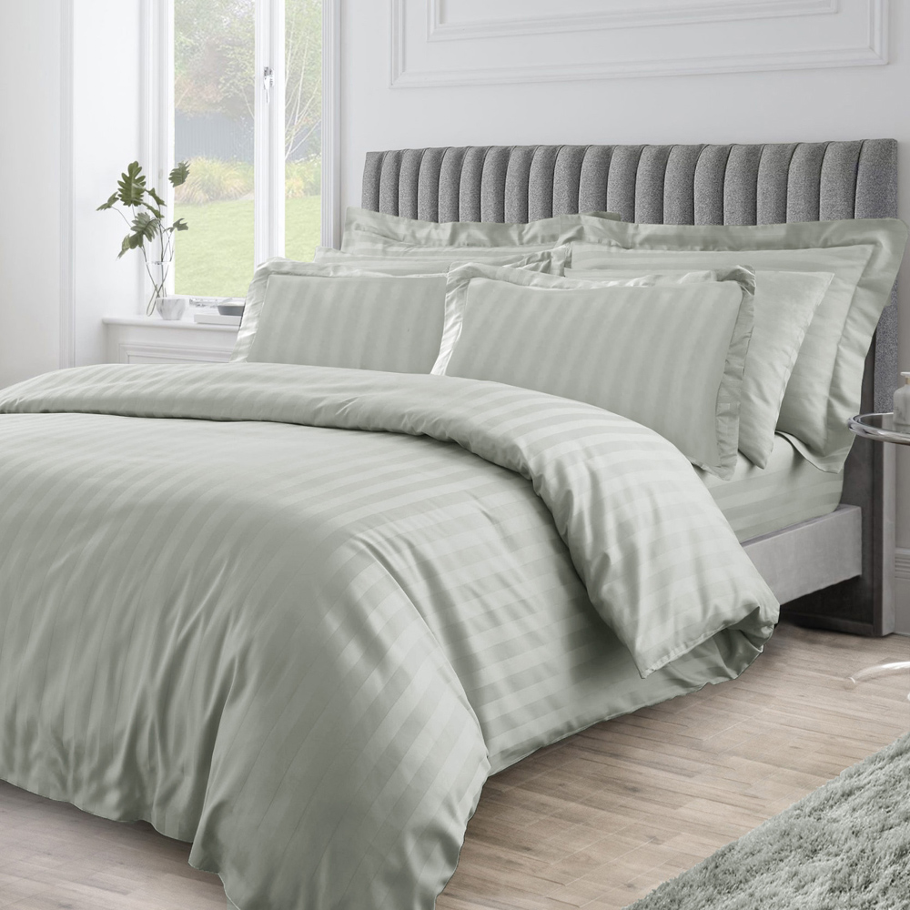 Velosso Hilton Double Sage Stripe Duvet Set Image
