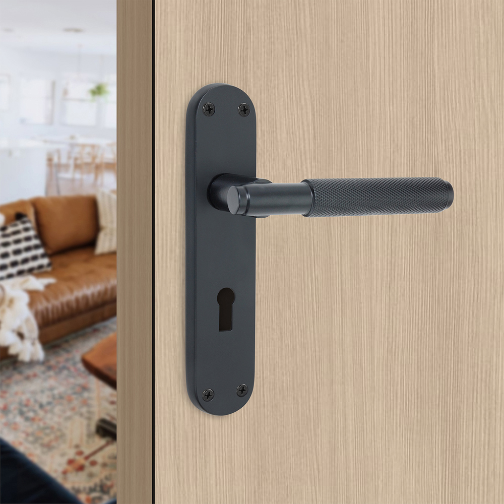 Spira Brass Connaught Matt Black Knurled Lever Door Handle with Lock Backplate 2 Pack Image 2