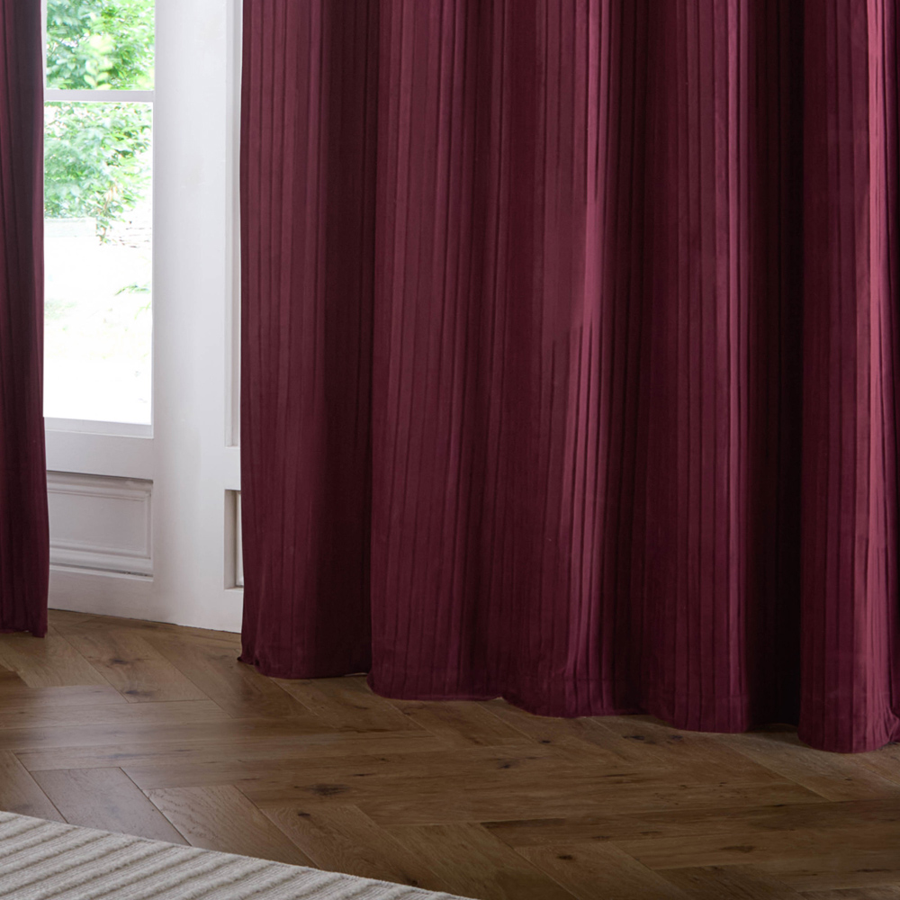 Paoletti Corinthian Red Velvet Eyelet Curtains 168 x 137cm Image 4