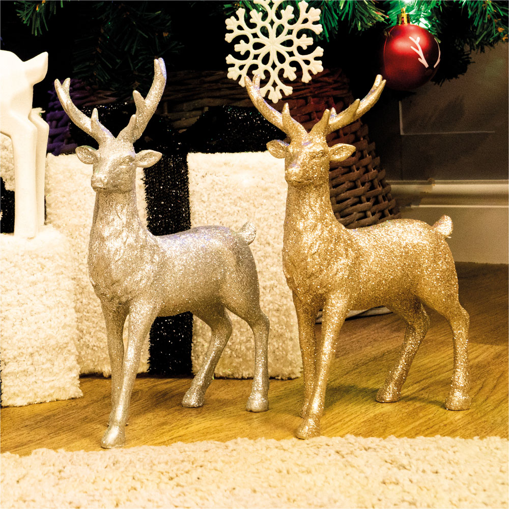 St Helens Silver Glitter Polyresin Deer Christmas Decoration Image 4