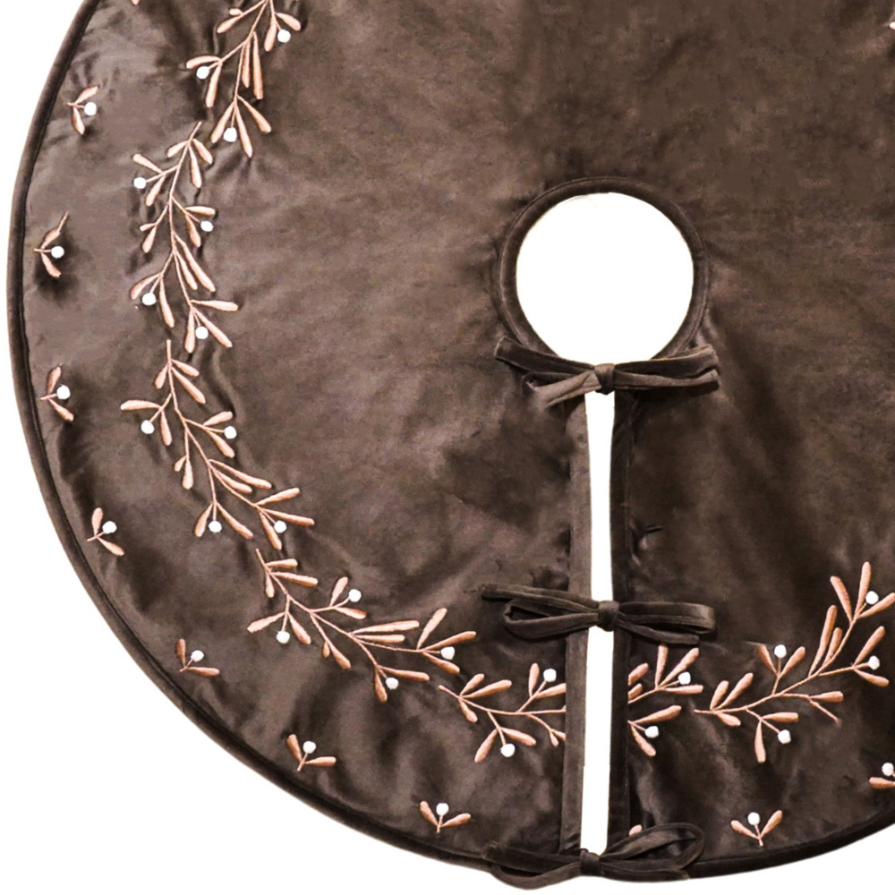 Ivyline Velvet Mocha Mistletoe Christmas Tree Skirt 80cm Image 4