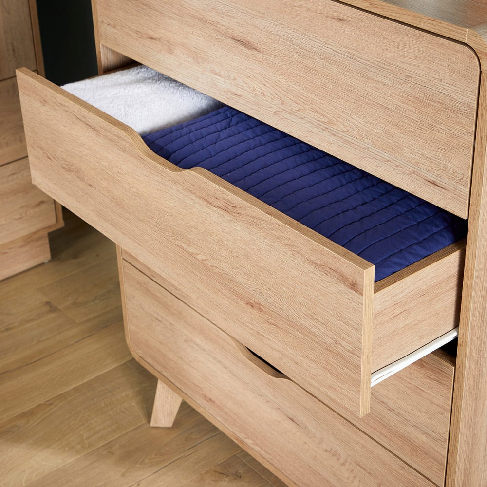 Home Source Nordic 4 Drawers Oak Chest of Drawers Image 6