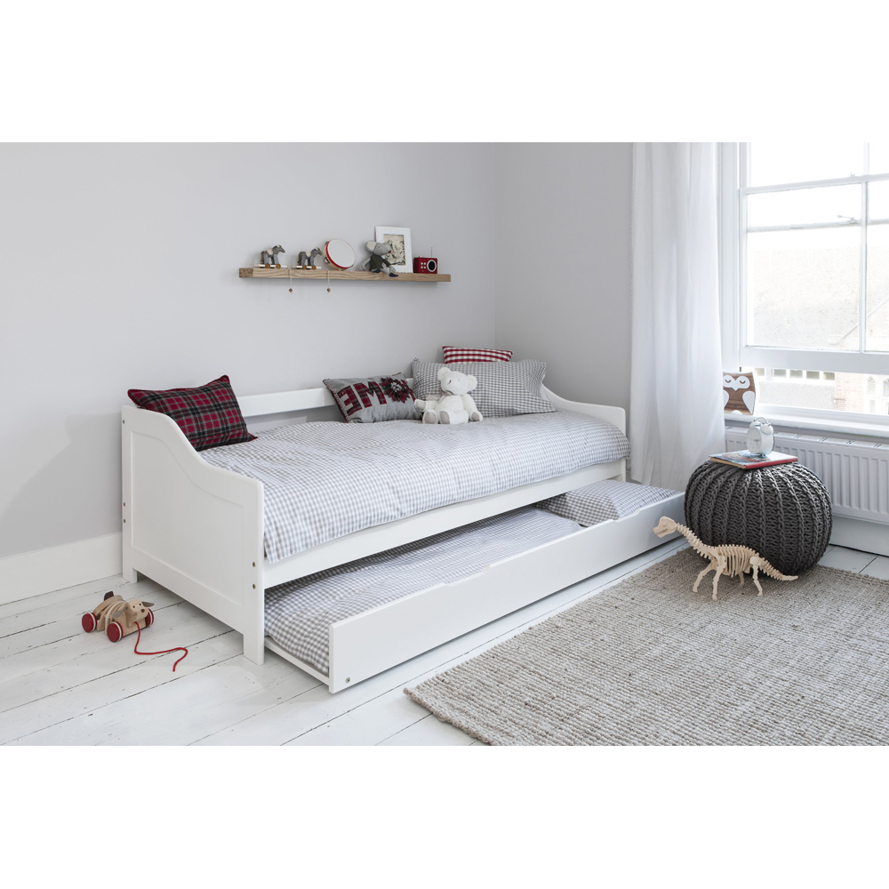 Noa and Nani Hove White Day Bed with Pull-Out Trundle | Homebase