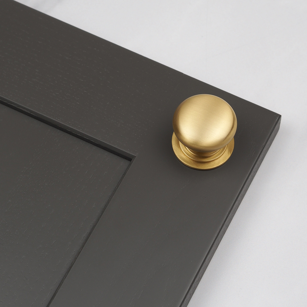 Handle & Home Satin Brass Knob 38mm Image 2