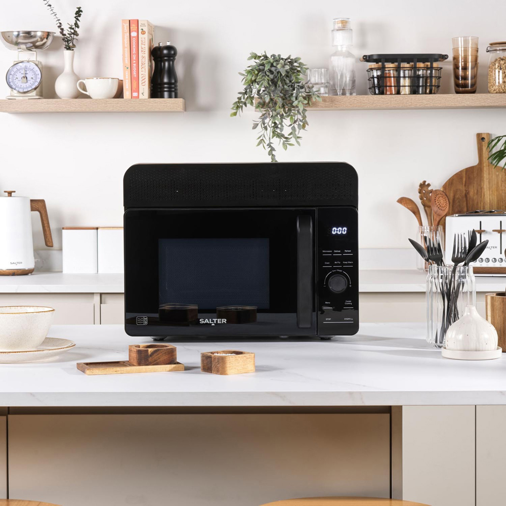 Salter 20L Air Fryer Microwave Oven - Black Image 3