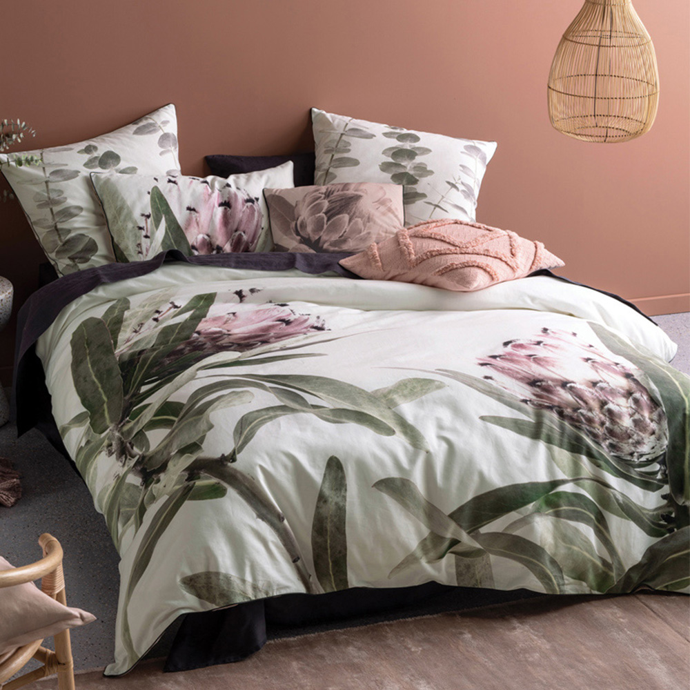 Linen House Alice Double Grandiflora Duvet Cover Set Image 1