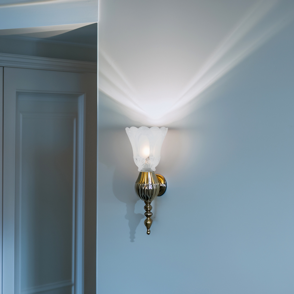 Happy Homewares Frosted and Clear Floral Glass Shade 2 Pack Image 2