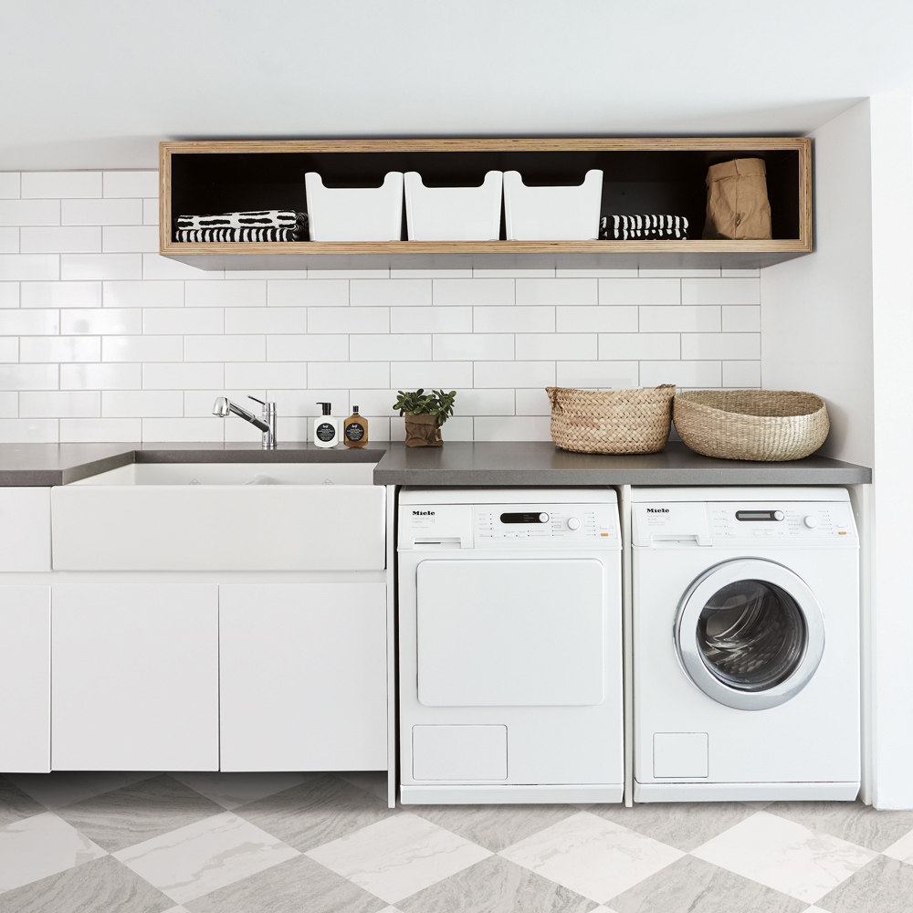 Floorpops Bonneville Beige and White Peel and Stick Floor Tile 30.48 x 30.48cm 10 Pack Image 6