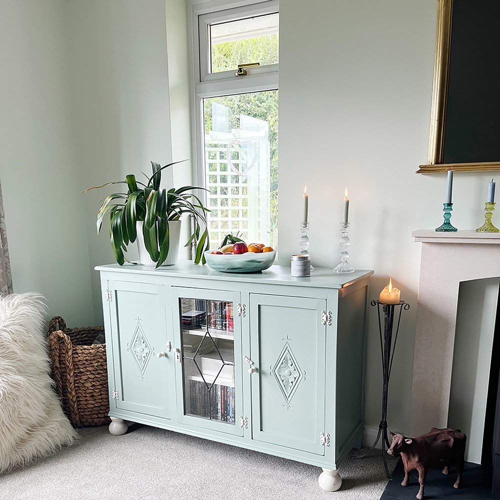 Thorndown Walls and Ceilings Green Hairstreak Matt Paint 750ml Image 7