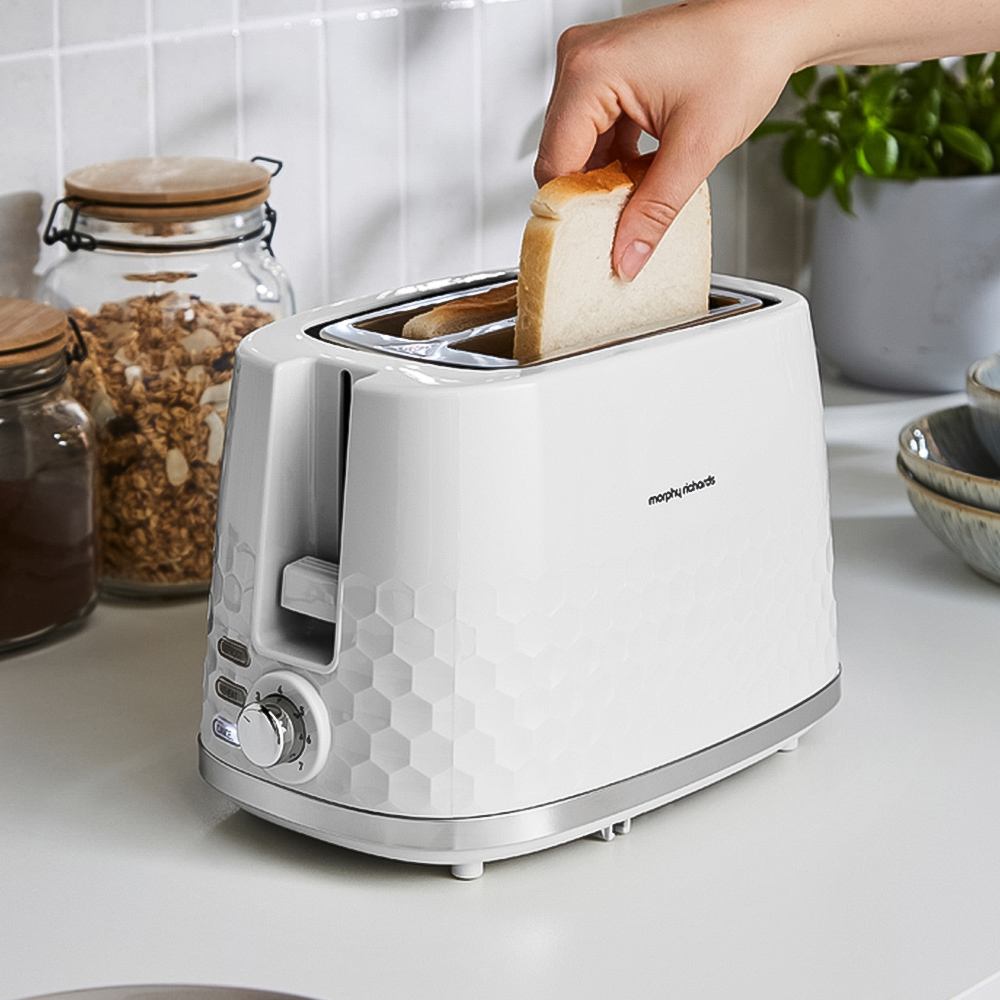 Morphy Richards Hive 220034 White 2 Slice Toaster Image 7
