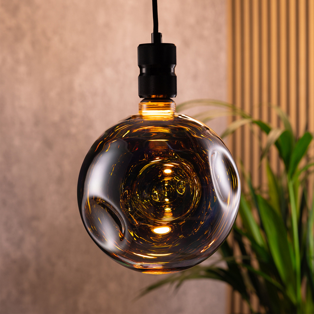 TCP E27 Soft Glow Iridescent Decorative LED Bulb Image 2