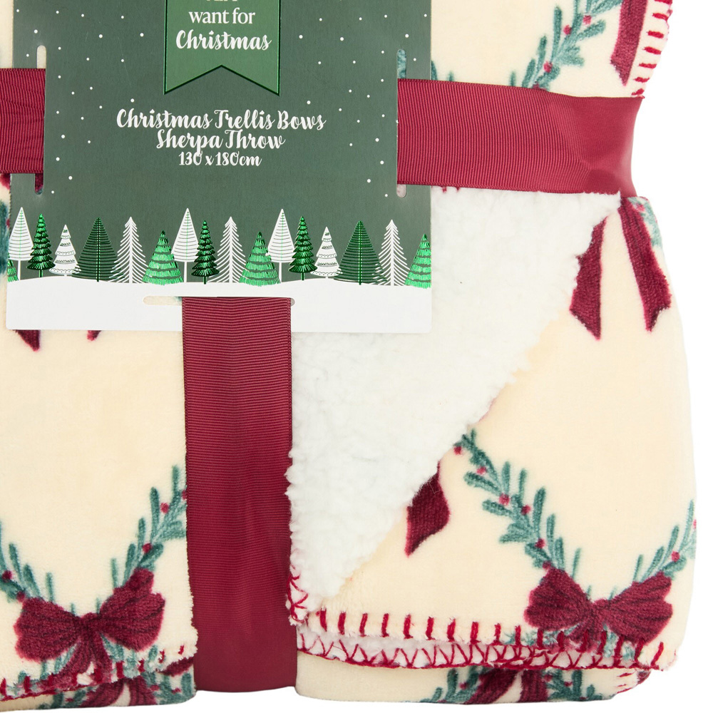 Christmas Trellis Bows Sherpa Throw Image 4