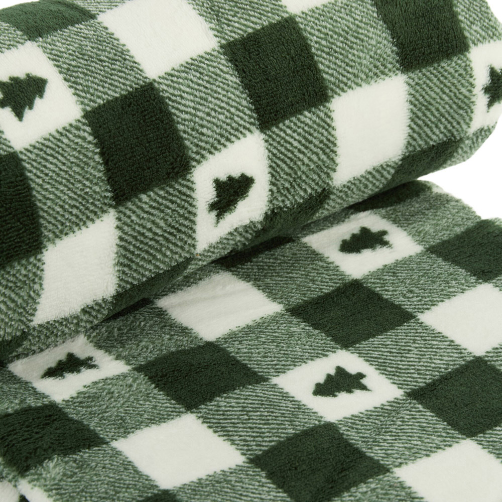 Checkerboard Christmas Tree Throw Image 2