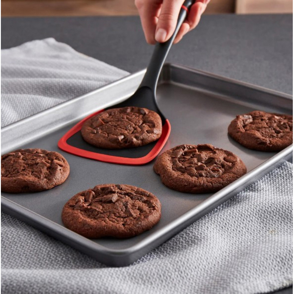 Morphy Richards 38 x 25cm Oven Tray 2 Pack Image 2
