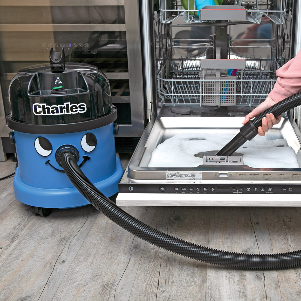 Henry Charles Blue Wet And Dry Cleaner Image 6