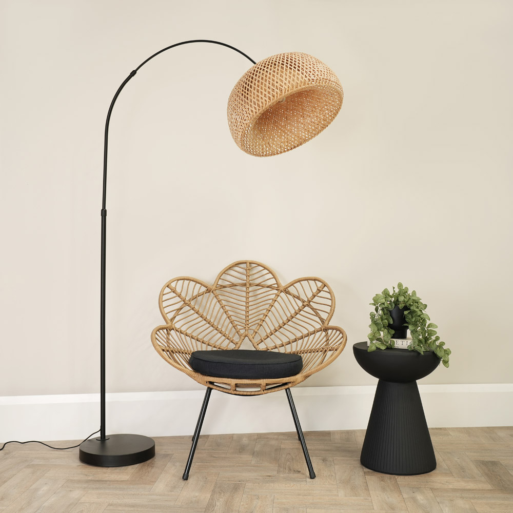 ValueLights Louis Bamboo Donut Shade Black Curved LED Floor Lamp Image 3