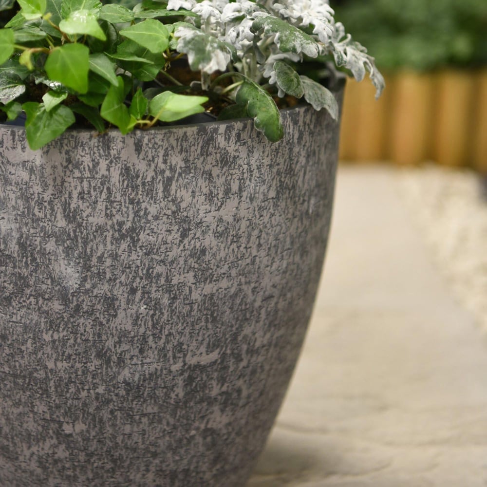 Garden Gear Grey Stone Effect Medium Planter Image 3