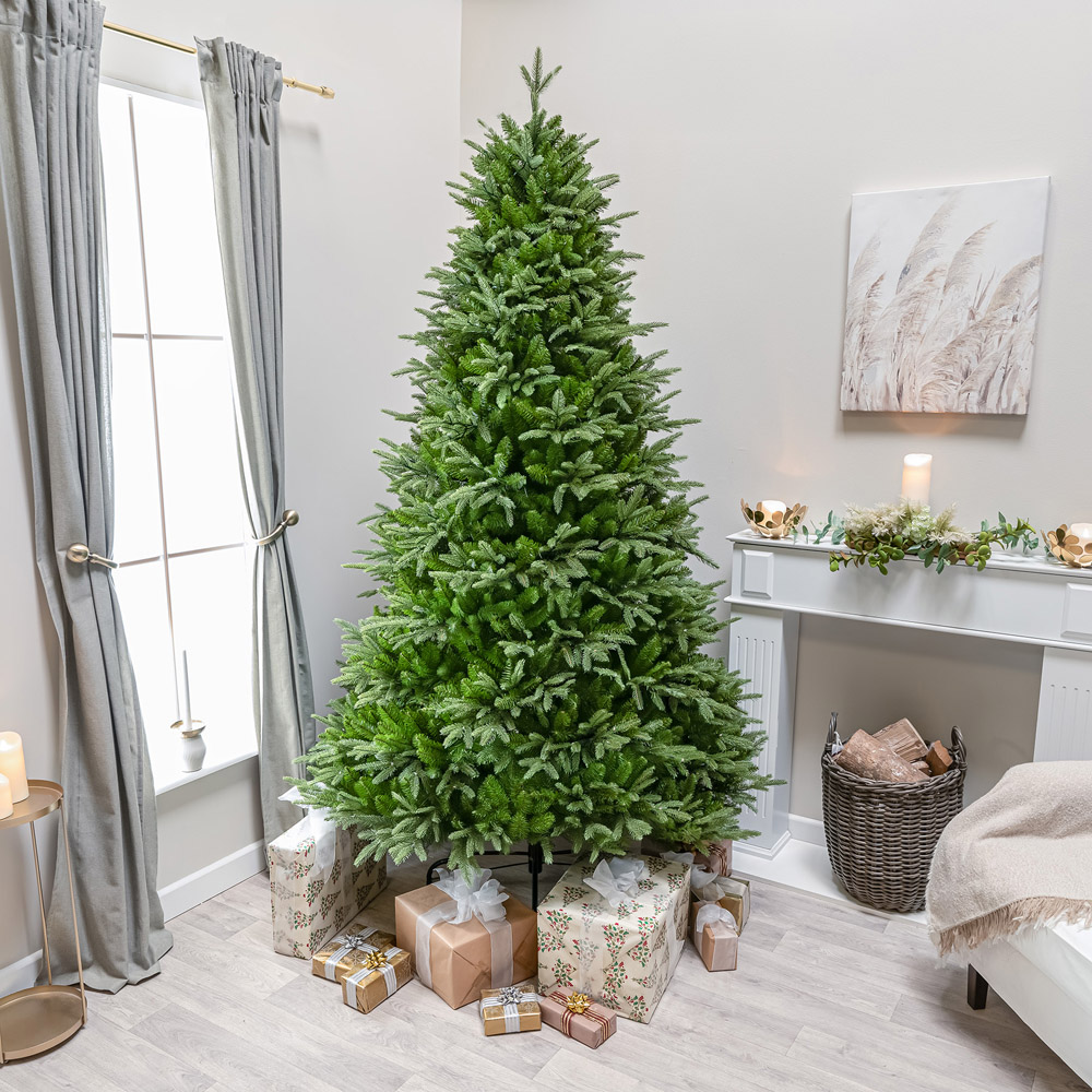 The Christmas Centre Blenheim Fir Artificial Xmas Tree 7.5ft Image 9