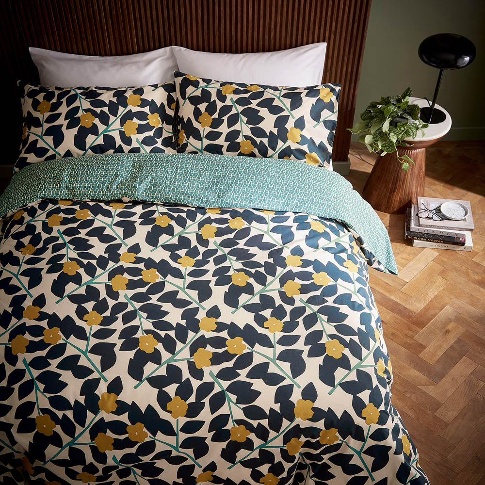 Helena Springfield Linnea Super King Size Multicolour Duvet Set Image 3