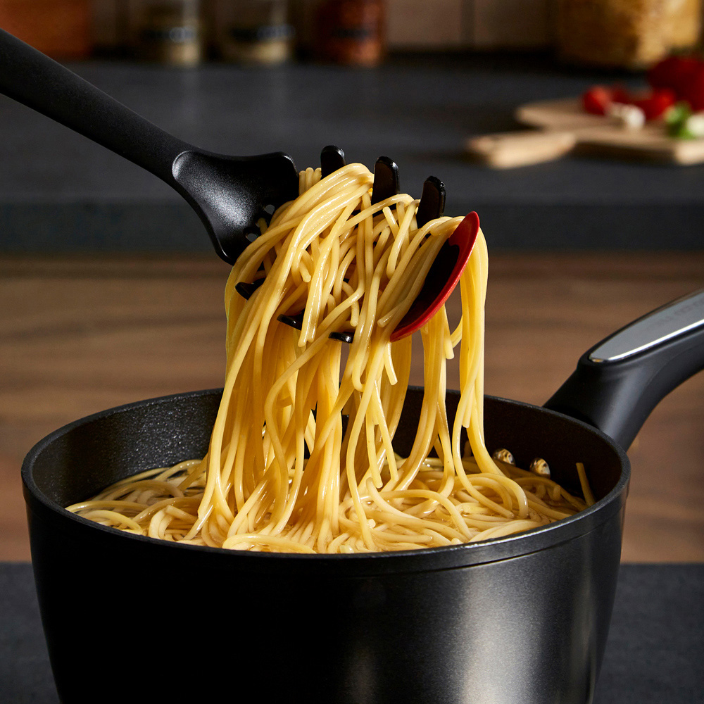 Morphy Richards Pasta Server and Skimmer Set Image 5