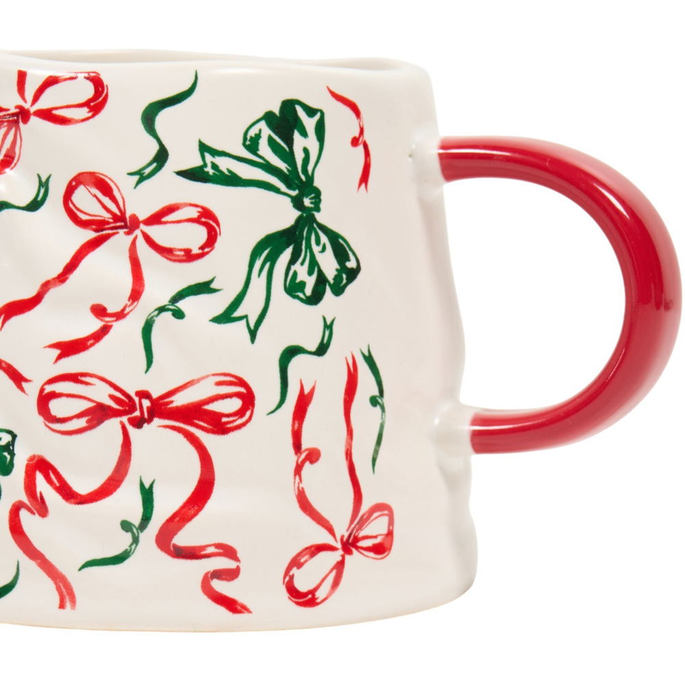 Bows or Trees Heart Mug Image 9