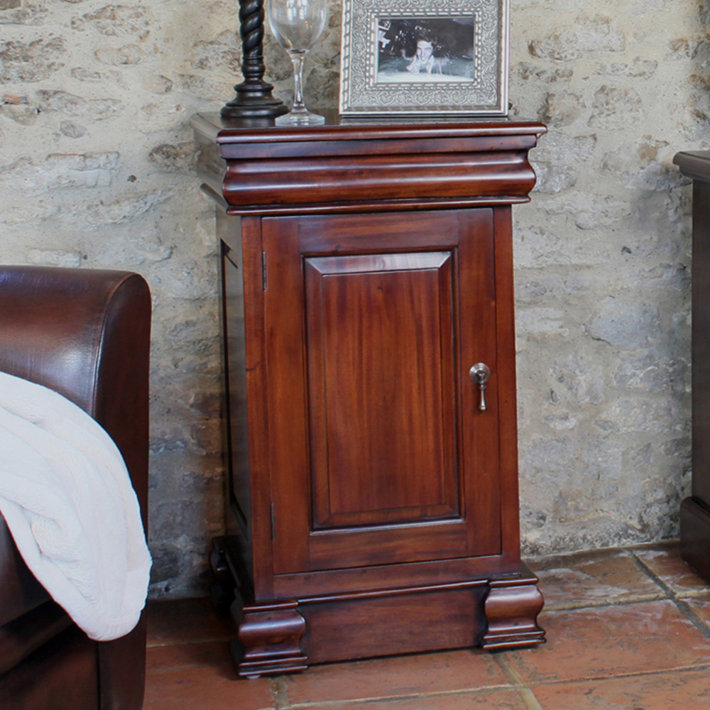 Baumhaus La Roque Single Door Single Drawer Lamp Table Image 2