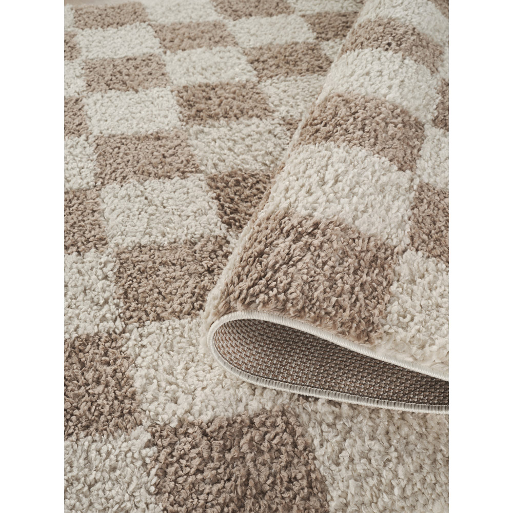 Desire Rugs Chester Beige Shaggy Checkered Rug 160 x 230cm Image 4