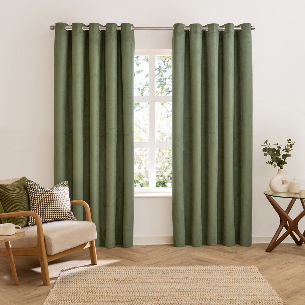 Furn Verso Green Reversible Suede-Look Blackout Eyelet Curtains 229 x 229cm Image 4