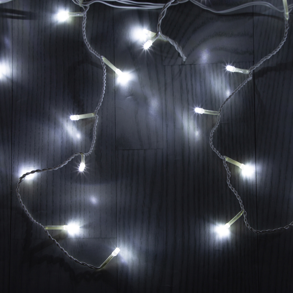 The Christmas Workshop 2000 White LED Icicle String Light Image 5