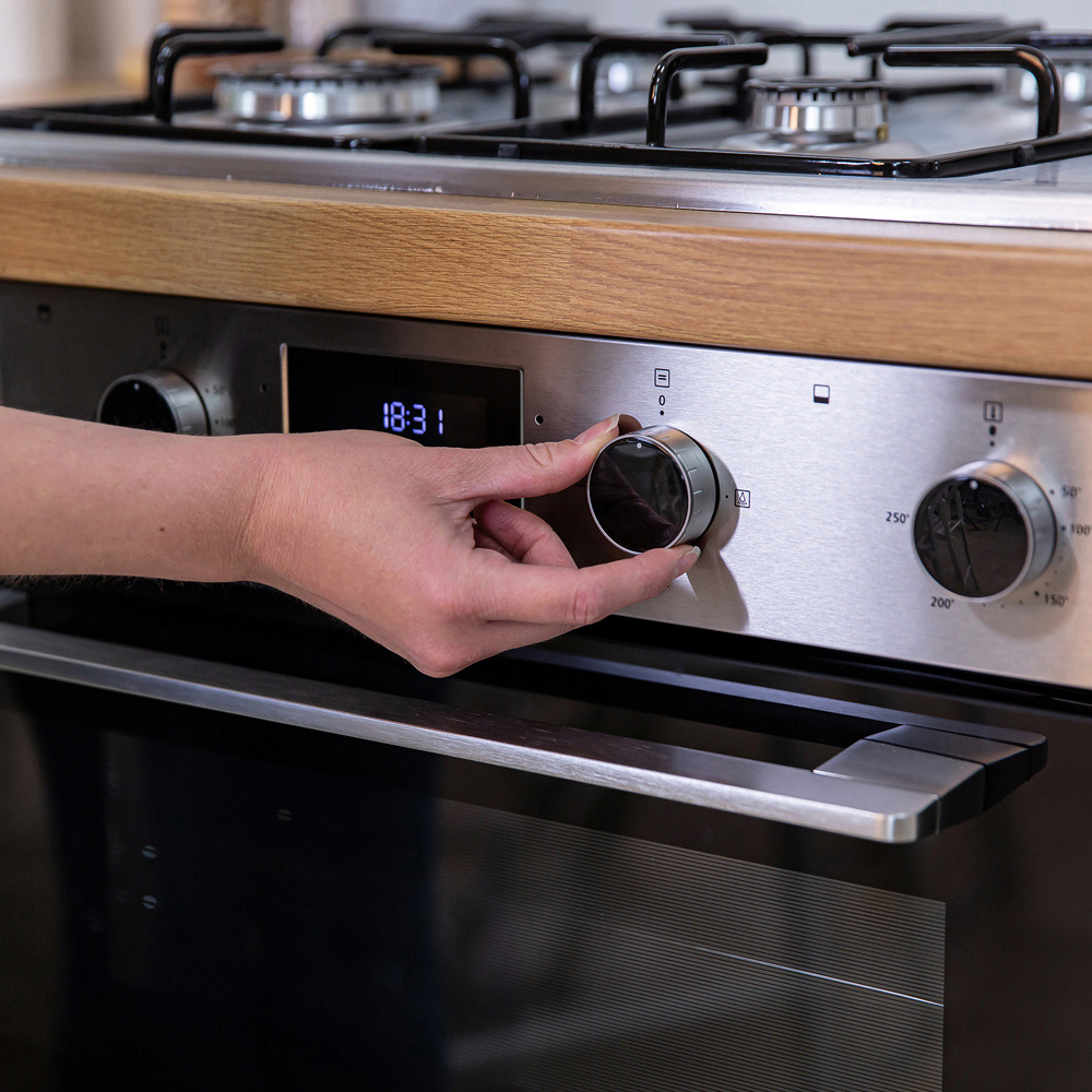Russell Hobbs RH72DEO1002SS/02 Stainless Steel 92L Built-In 72cm High Double Oven Image 7