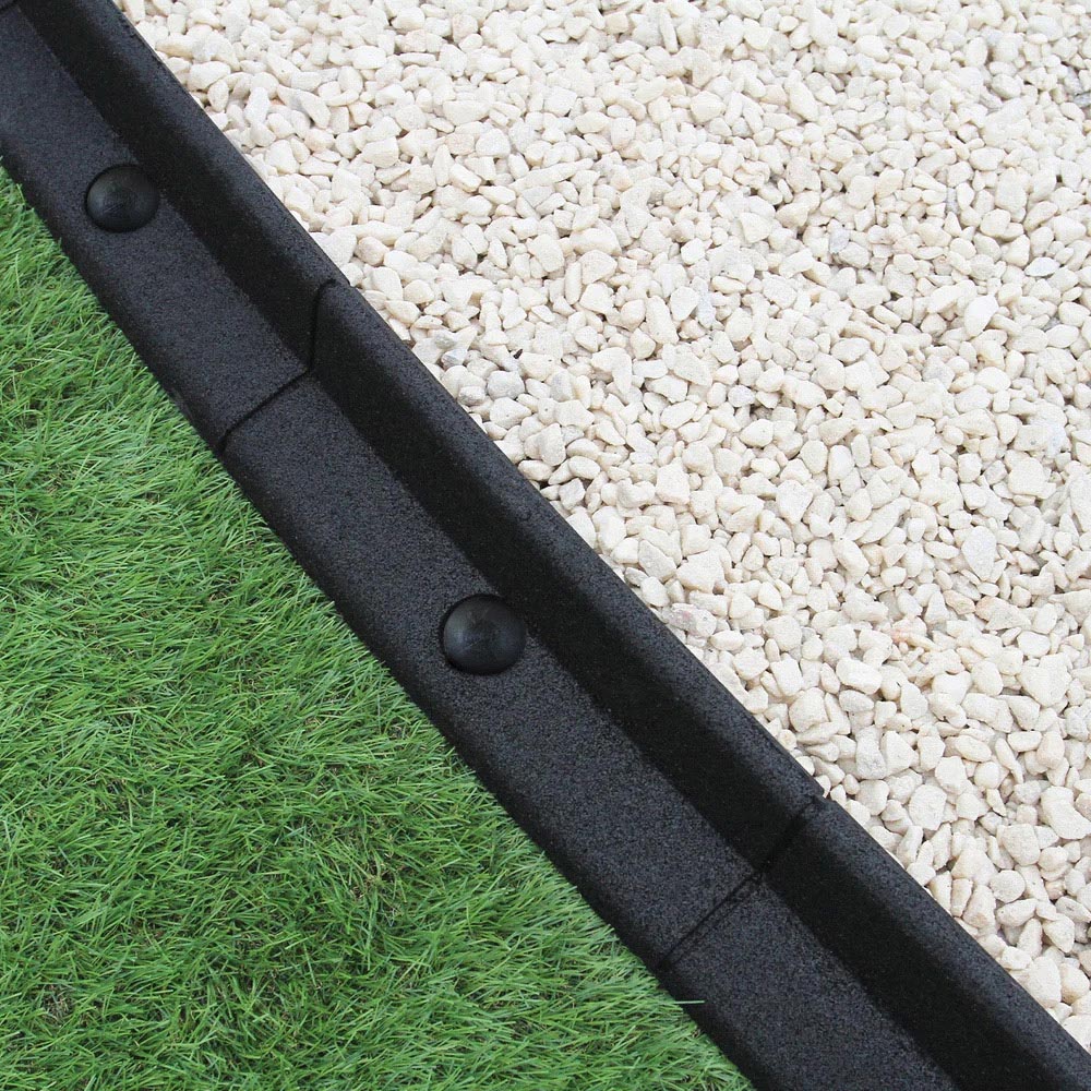 MonsterShop Black 4ft 8 Pack Flexible Lawn Edging Image 4