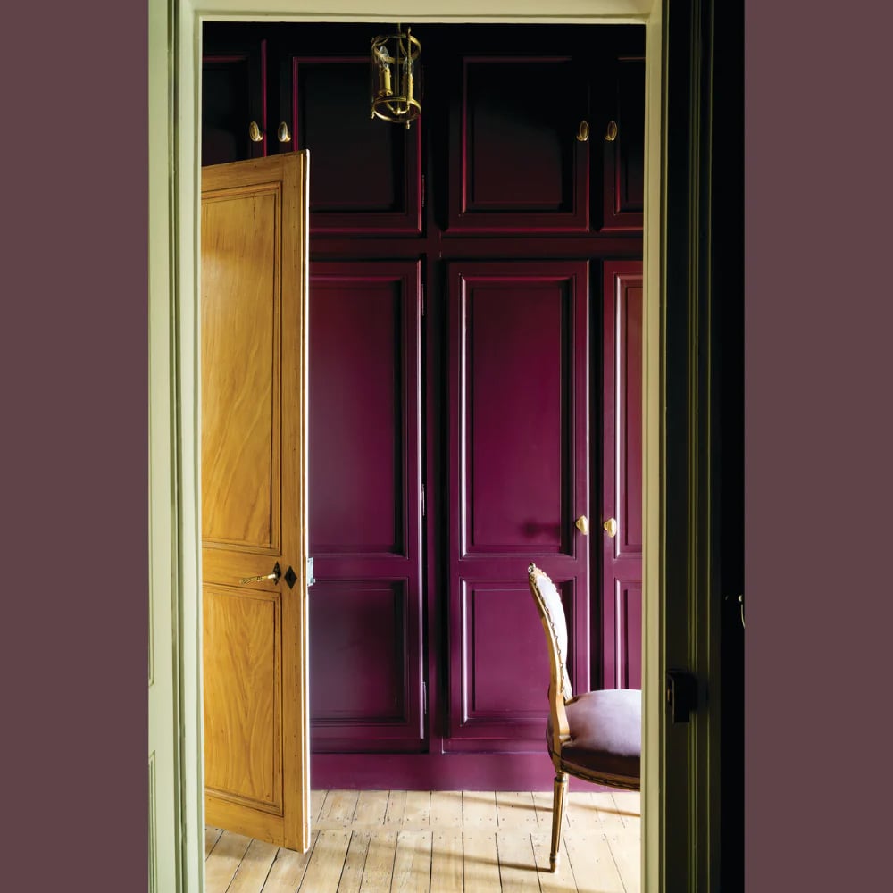 Farrow & Ball Brinjal Full Gloss Paint 2.5L Image 4