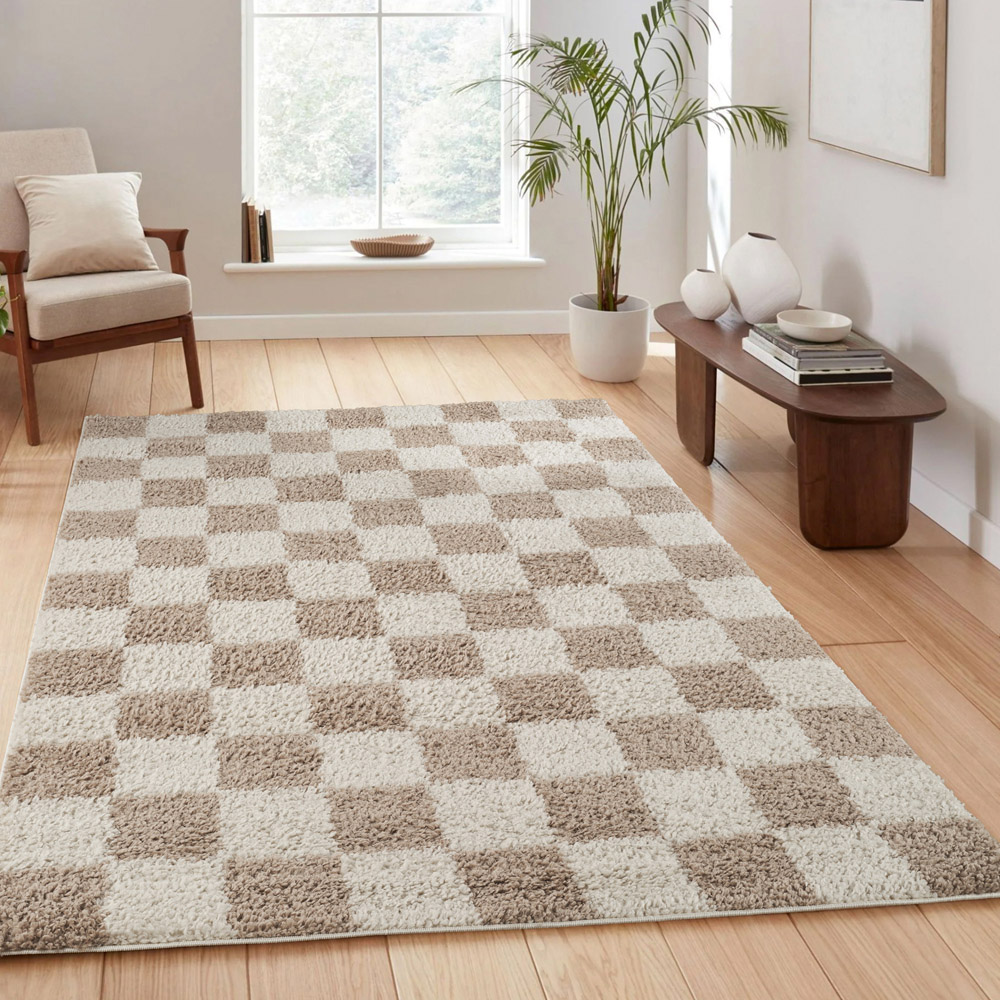 Desire Rugs Chester Beige Shaggy Checkered Rug 200 x 290cm Image 2