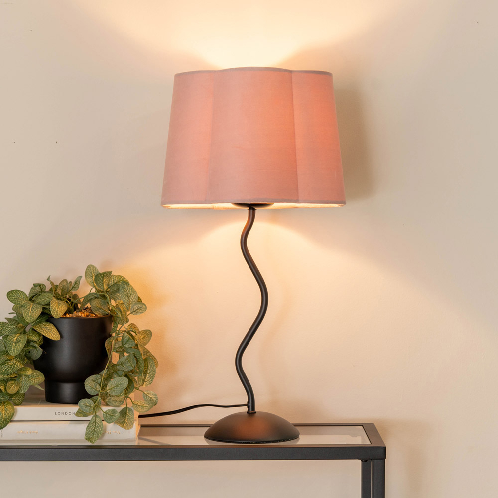 ValueLights Wiggle Blush Pink Velvet Scallop Shade Black Metal Stem LED Table Lamp Image 2